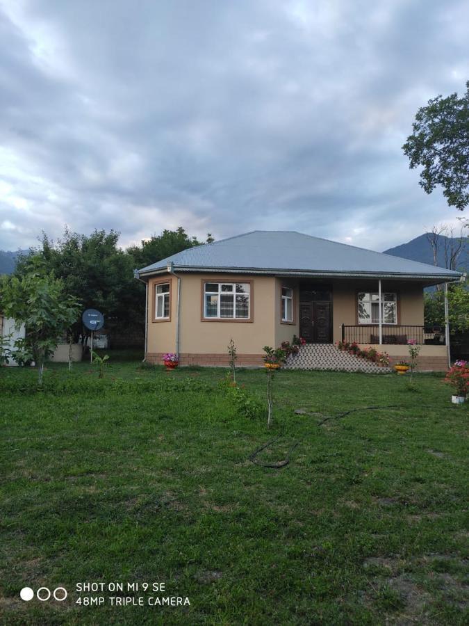 Villa In Qabala Kültér fotó